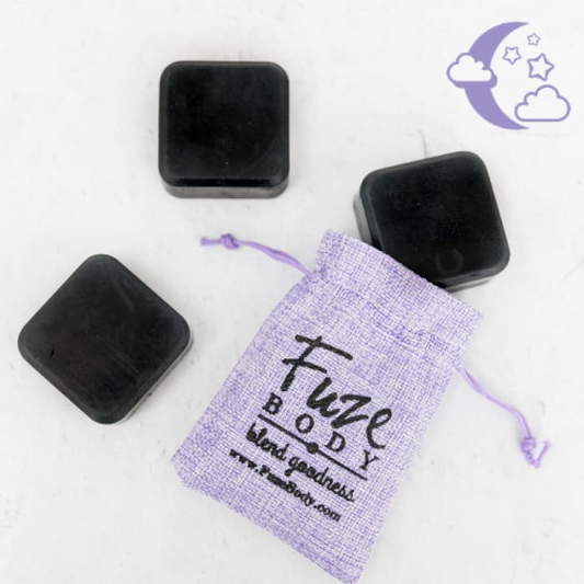 Contains: Activated charcoal (absorbs toxins and removes skin impurities and oils on and below the skin), goat milk (skin nourishing), Vitamin E (skin softening), organic coconut oil, Lemon, Eucalyptus, Lavender, Frankincense, Mandarin, Marjoram, Roman Chamomile, Neroli, Rose, Sandalwood, Vanilla & Ylang Ylang pure essential oils  Sachet included